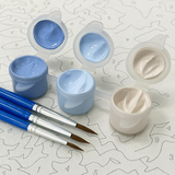 Acrylfarben und Malpinsel im Malen nach Zahlen Set von Numbered Canvas.